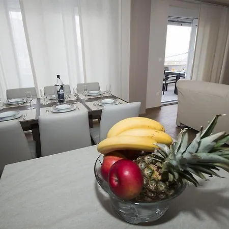 Apartament Lct Laura