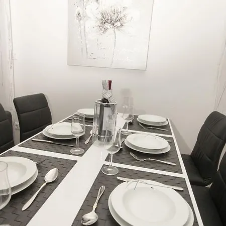 Apartment Lct Laura *
