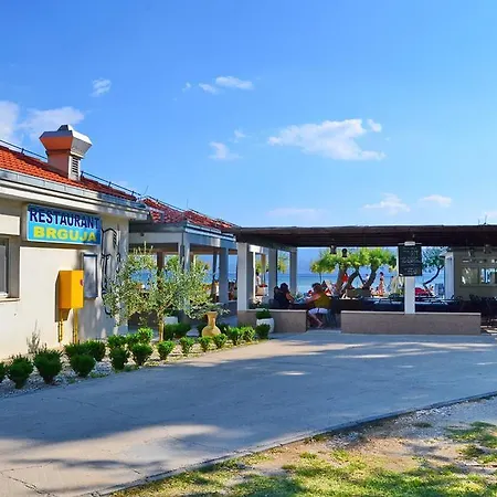 Apartman Lct Laura *
